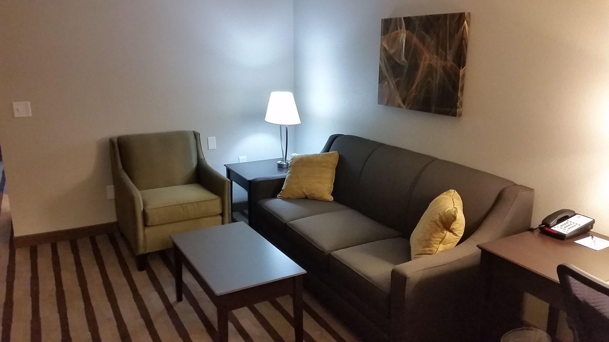 Best Western Harvest Inn & Suites Гранд Форкс Екстериор снимка